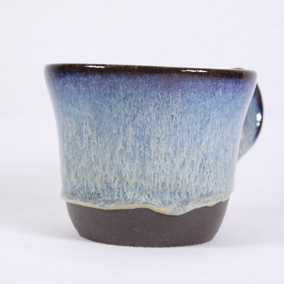 Handmade ceramic pottery mug with delicious drippy glaze - Picture 6 of 10